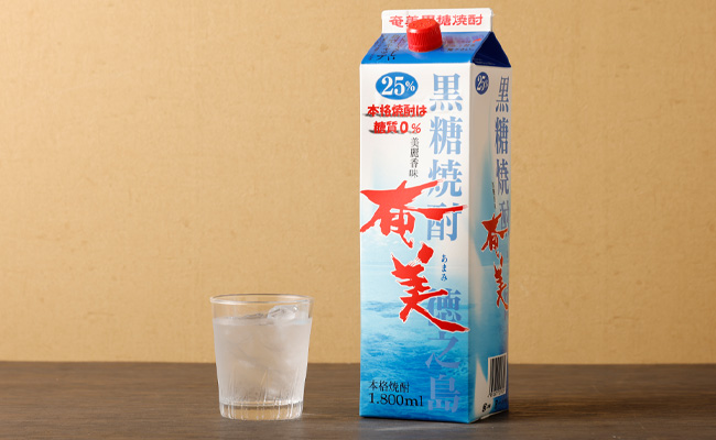 【年6回定期便】黒糖 焼酎 奄美 1800ml×3本セット 25度 3本×6回 合計18本 パック 糖質0【2ヶ月ごとに発送】 お酒 アルコール 鹿児島