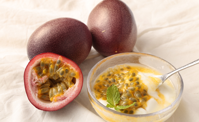 【2025年発送】先行受付 徳之島 天城町 パッションフルーツ1kg(贈答用) OHANA農園  フルーツ パッション BO-1-N