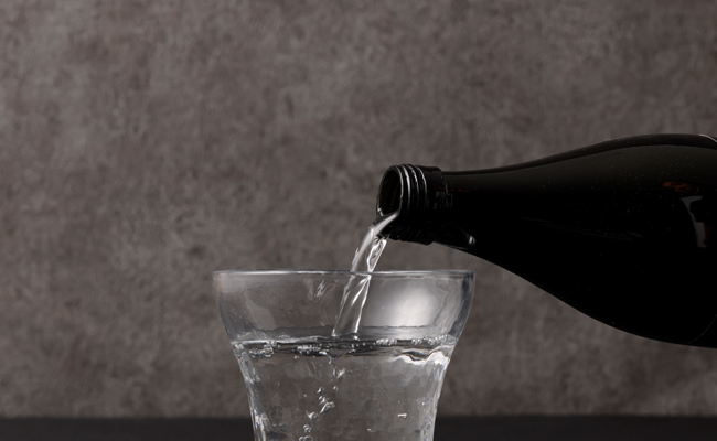 黒奄美 900ml×2本 セット 黒糖焼酎 焼酎 酒 お酒 AG-122