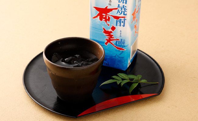 【年6回定期便】黒糖 焼酎 奄美 900ml×3本セット 25度 3本×6回 合計18本 パック 糖質0【2ヶ月ごとに発送】 お酒 アルコール 鹿児島