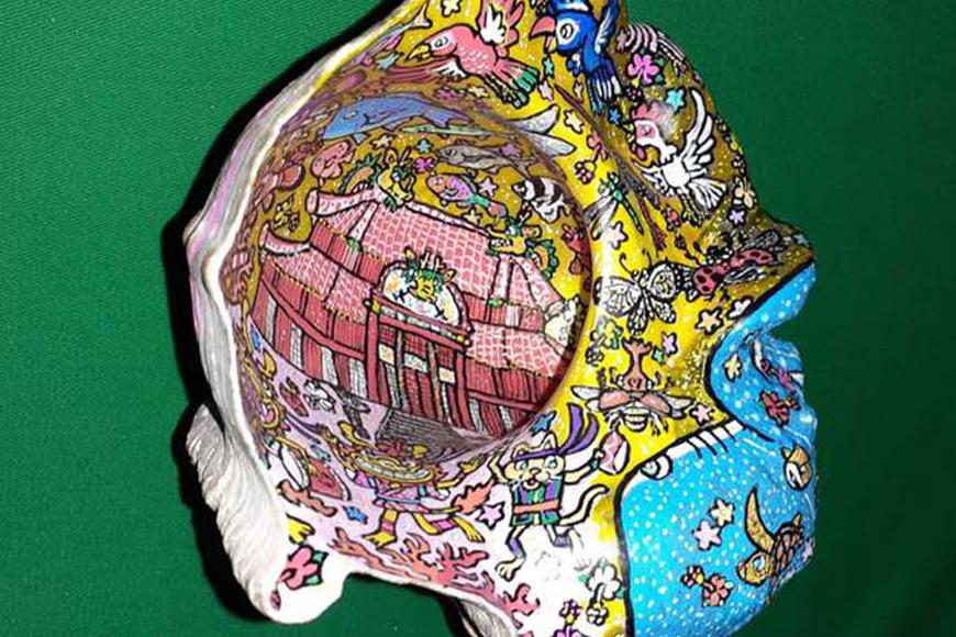 【貝殻絵画】首里城（夜光貝）