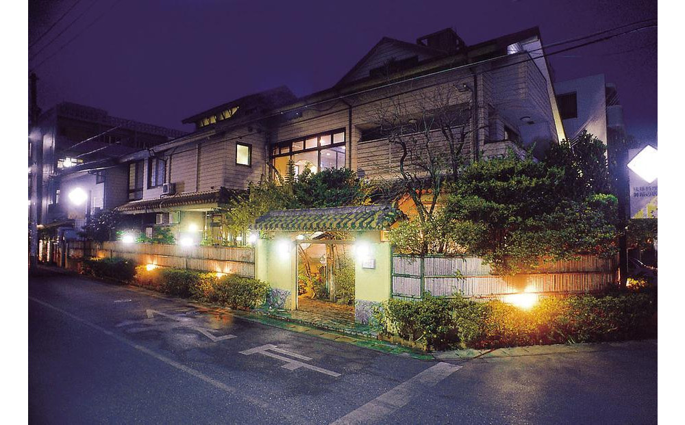 お食事優待券 (30,000円分)