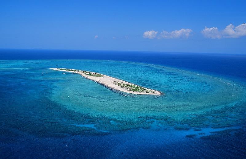 【那覇市ふるさと納税限定】那覇市＋チービシ上空ヘリコプター遊覧チケット