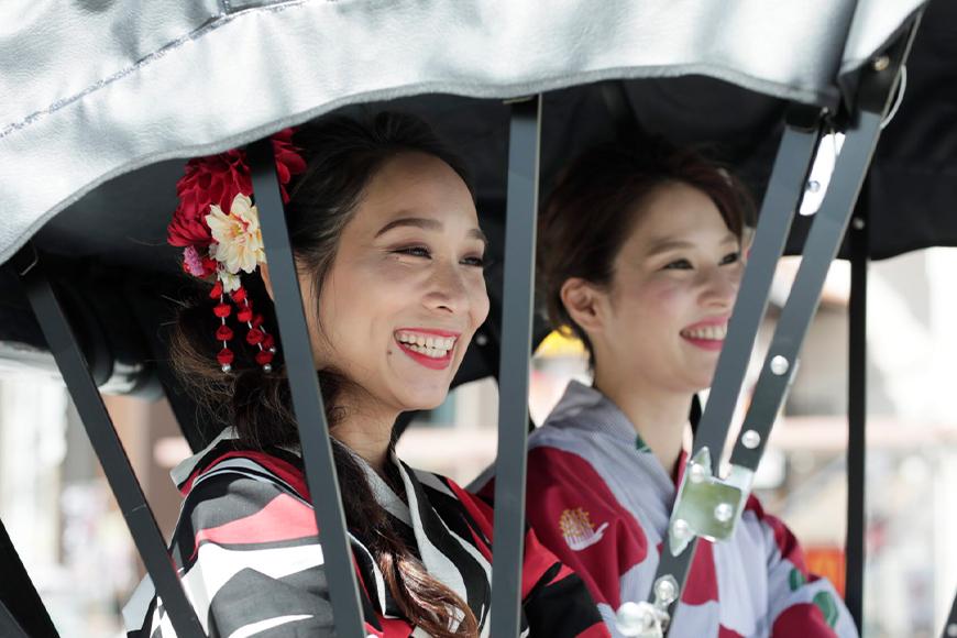 【Oguri Kimono Salon】琉装着用！人力車で市内観光体験プラン（２名様）