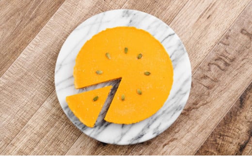 島かぼちゃとちんすこうのベイクドチーズケーキ | 国産 沖縄県産 つかざん完熟カボチャ | ポティロン株式会社 | チーズケーキ ちんすこう | 沖縄 お取り寄せ スイーツ おやつ お菓子 菓子 おかし お土産 ギフト | 沖縄県 宜野湾市 | 送料無料