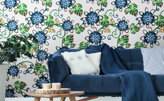 紅型壁紙 2m AERAS アエラス | 紅琉 BINRYU アラヤプランニング株式会社 | 沖縄 伝統工芸 びんがた 紅型 | 防炎 抗菌 壁紙 | テキスタイル インテリア モダン ナチュラル | 柄 花柄 アエラス