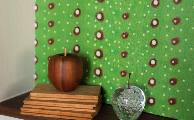 紅型壁紙 2m ARARE 霰 | 紅琉 BINRYU アラヤプランニング株式会社 | 沖縄 伝統工芸 びんがた 紅型 | 防炎 抗菌 壁紙 | テキスタイル インテリア モダン ナチュラル | 柄 霰