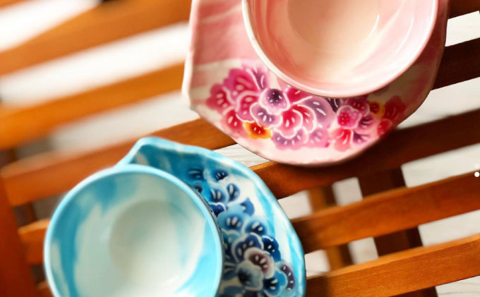 【スーリール】木の葉カップ＆ソーサー Marble Leaf | 紅琉 BINRYU アラヤプランニング株式会社 | 沖縄 伝統工芸 びんがた 紅型 | 柄 花柄 | 磁器 美濃焼 ティーカップ コーヒーカップ 器 スーリール