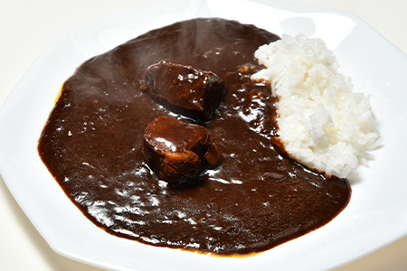 U-5-1 大粒石垣牛カレーと石垣島アグー豚カレー食べ比べセット