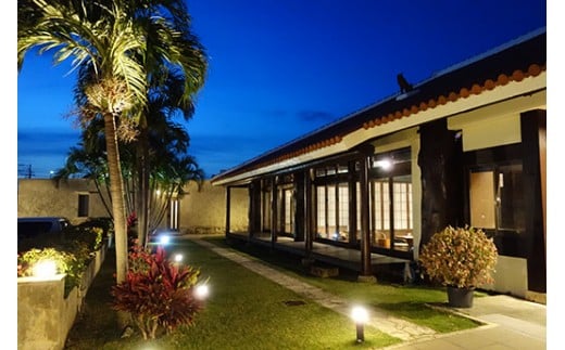 炭火焼肉レストラン石垣屋　食事券(プレミアムコース) YI-5-1 