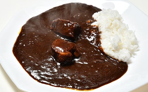 大粒石垣牛カレーと石垣島アグー豚カレー食べ比べセット U-5-1