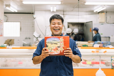 【産地直送】石垣牛 ステーキ用(250g×4枚)【合計1kg】ステーキソース付【日本最南端の黒毛和牛】KB-29