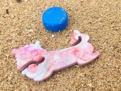 コードホルダー シーサー型 2個 | 石垣島 アップサイクル 環境保全 海洋プラスチック 再利用 CC-002 シーサー型 2個