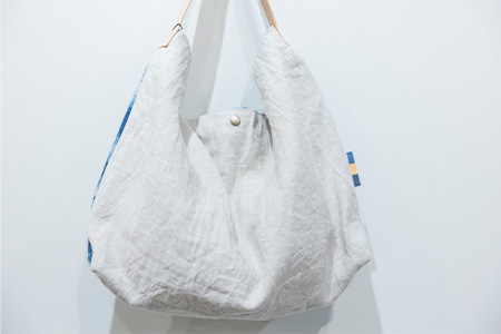 【石垣島の藍染工房】バッグ リネンワンショルダーバッグ【カラー:絞り染め柄】KB-170-1