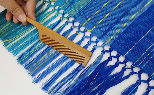 みんさー織 タペストリー・小(石西ラグーン) AZ-48-1