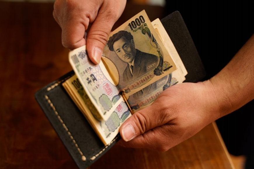 【レザーベース】マネークリップ（ワイン）