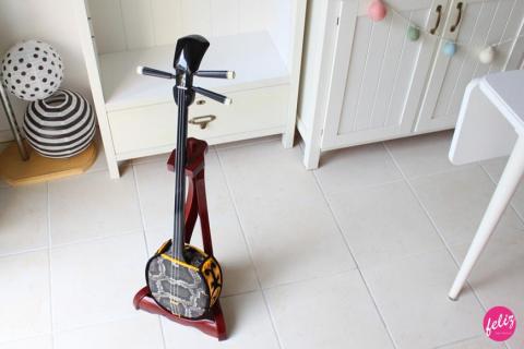 こだわりの沖縄三線【人工皮】