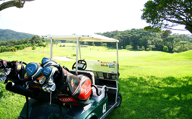 【喜瀬カントリークラブ】30万円分利用券 ゴルフ プレー券 利用券 施設利用 チケット 30万円分 スポーツ ラウンド コース アウトドア スポーツ 趣味 休暇 体験 ゴルフ場 レストラン 食事 バーベキュー 地元 沖縄