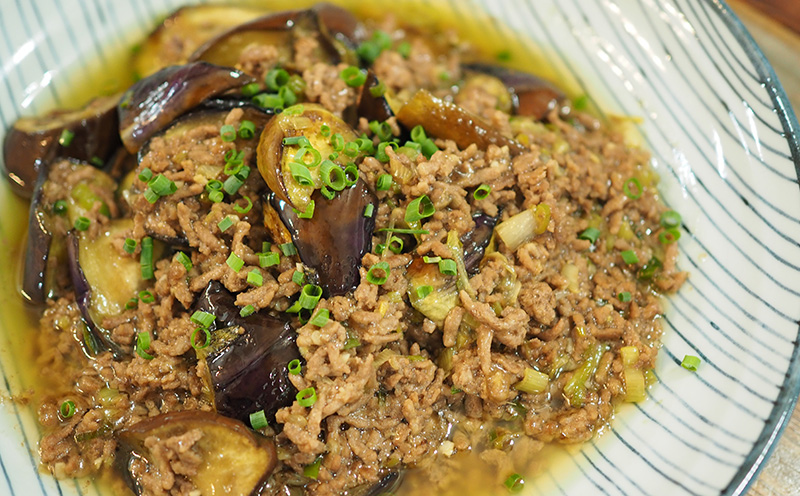 【3ヵ月定期便】【訳あり】あぐー豚肉ミンチ 1kg（500g×2パック） 簡易包装シリーズ【白豚あぐー】 訳アリ 豚 ミンチ 簡易包装 SDGS ハンバーグ あぐー 名護市 銘柄豚肉 豚ひき肉 餃子 おかず 食品 国産豚 うまみ 冷凍 真空パック 2パック 2袋 やんばる