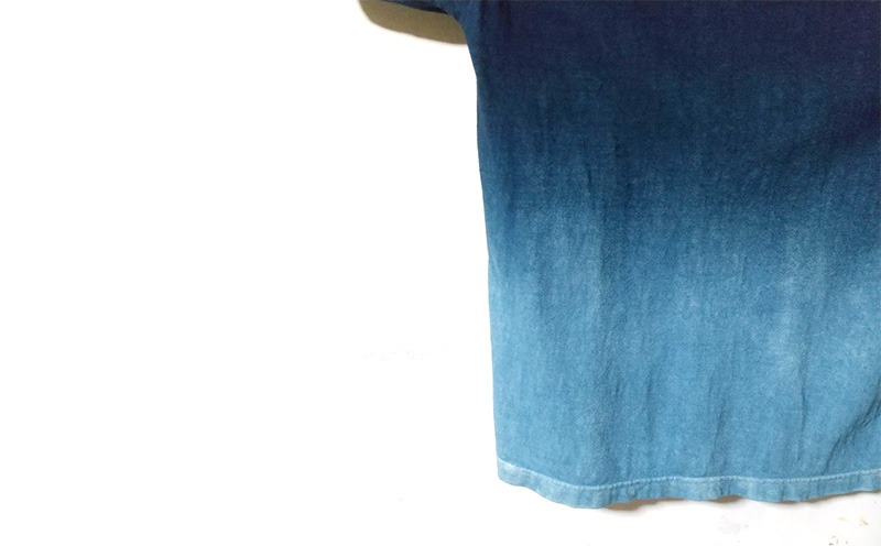 【琉球藍染ちょく工房】琉球藍染めＴシャツ ～青と水色グラデーション～