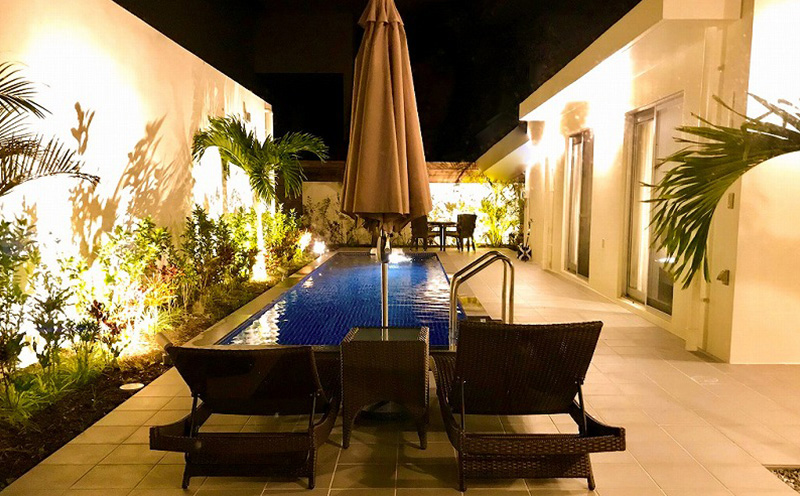 アーマンスイートヴィラ済井出　１棟貸し（８名様まで）素泊り宿泊券＋「星の案内人と行く、天然のプラネタリウムの星空体験」 宿泊 チケット 宿泊券 観光地 旅行 宿泊施設 星空 天然 プラネタリウム ファミリー 家族 カップル ペア バカンス 贈り物 プレゼント ヴィラ 友人 人気 おすすめ