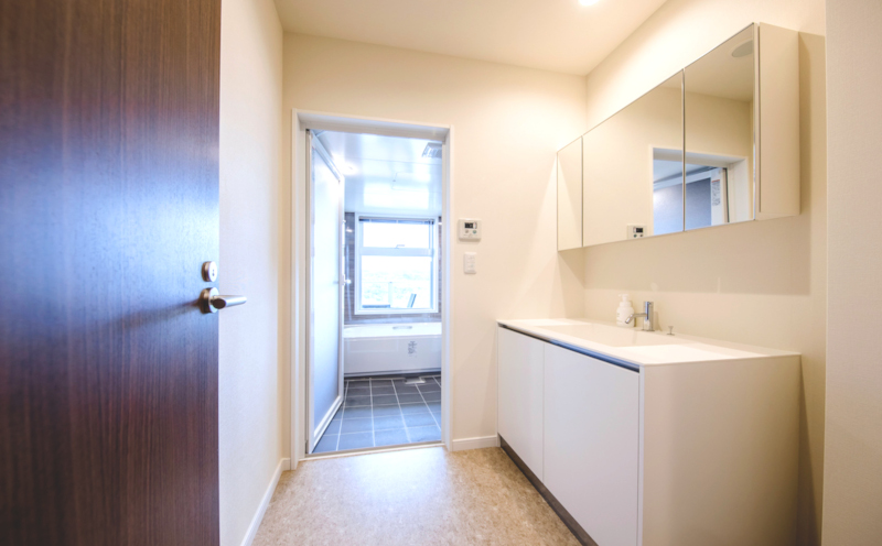 リエッタ中山　モデレートルーム　２連泊（素泊まり）　8名様まで フルーツランド 宿 ホテル 宿泊 沖縄 おきなわ 1泊2日 家族 ファミリー カップル 旅行 ギフト プレゼント 贈答 おすすめ 人気 新婚 記念日 ゆったり のんびり