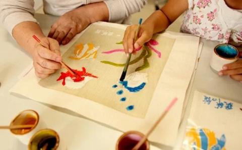 琉球紅型染め色差＆ミンサー織体験（4枚）