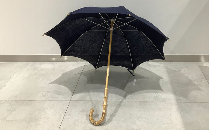 【スタジオ・モフワ】 琉球藍染日傘 傘 雨具 日よけ パラソル 小物 沖縄市 / コザ工芸館ふんどぅ [BCAU026]