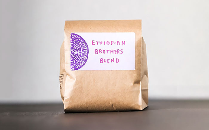 【全6回定期便】【豆のまま】豆ポレポレオリジナルブレンド エチオピアンブラザーズブレンド 150g コーヒー豆 珈琲豆 ブレンド ギフト 沖縄市 / 豆ポレポレ [BCAW020]