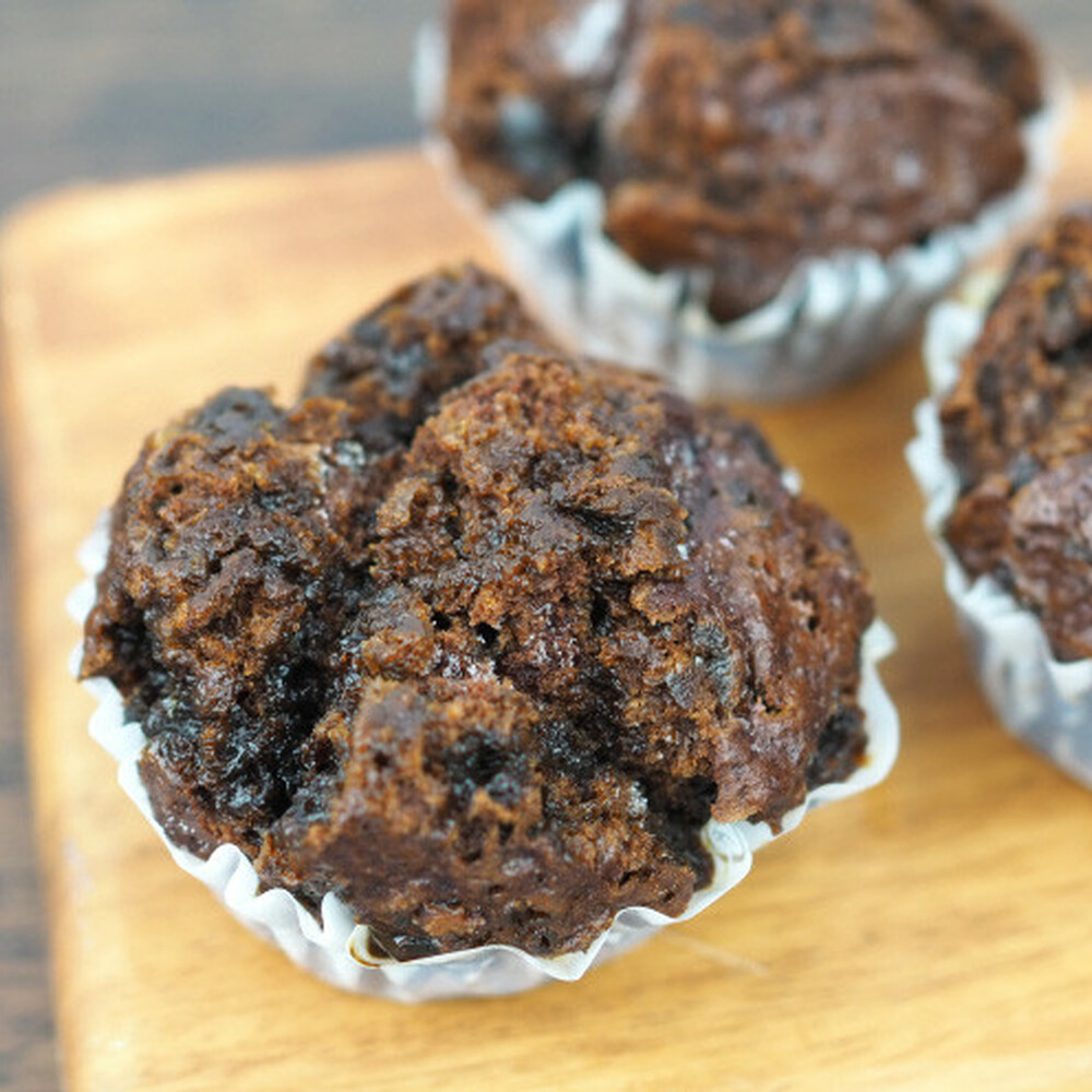 アガラサー 11個セット (黒糖・ココア) アガラサー 黒糖 ココア お菓子 セット 沖縄市 / 具志堅商店 [BCCH002]