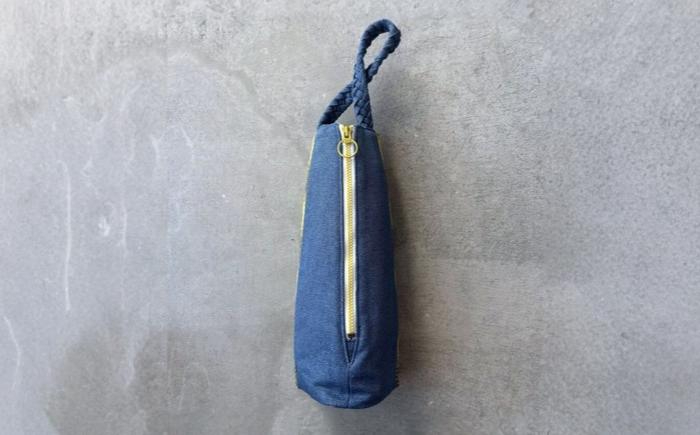 ヤシラミ花織 ワインバッグ 格子モダン (水色・黄焦茶織物) ボトルバッグ ワインケース ワインクーラー 保冷 おしゃれ 沖縄市 / FABRIC SHOP MINAMI [BCCS003-01]