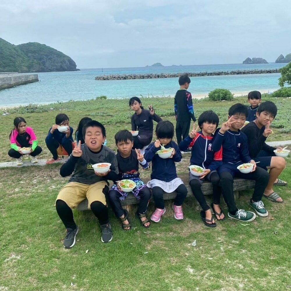 ひとり親家庭と子供のための子育て支援 (4500円分) 応援 支援 寄附 義援金 救援 子ども 沖縄市 / 発酵屋Okinawa858 [BCAM002]