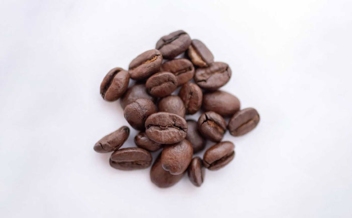 【全12回定期便】【粉に挽く】カフェインレスコーヒー豆 エチオピア シャキソ 150g コーヒー豆 珈琲豆 デカフェ ノンカフェイン ギフト 沖縄市 / 豆ポレポレ [BCAW048]