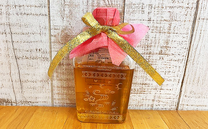 沖縄県産はちみつ 『みつしずく』 200ml (百花蜂蜜 / ミンサー柄ボトル入り) 蜂蜜 はちみつ ハチミツ 国産 ギフト 沖縄市 / 沖縄市観光物産センター夢プラザおきなわ [BCBE001] 常温