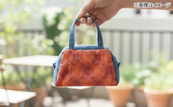 琉球花織ランチポーチ (2カラー) 格子モダン (水色・オレンジ系織物) ハンドバッグ 手提げバッグ 小さめ おしゃれ レディース 沖縄市 / FABRIC SHOP MINAMI [BCCS001] ヤシラミ花織 (水色・オレンジ系)