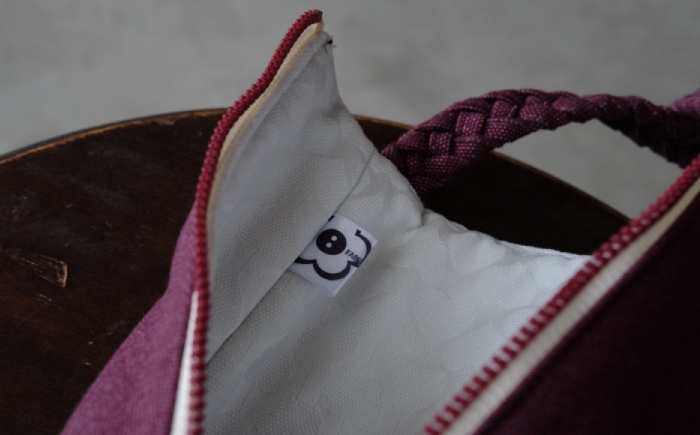 経浮花織 ワインバッグ 葡萄 (青色・黄色織物) ボトルバッグ ワインケース ワインクーラー 保冷 おしゃれ 沖縄市 / FABRIC SHOP MINAMI [BCCS003-03]