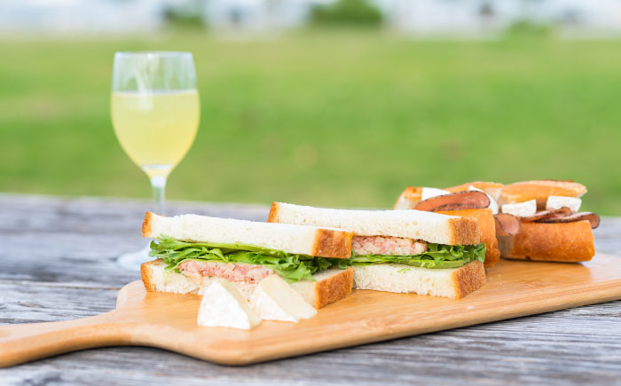 超微炭酸シークヮーサーワイン Occi ORIGINAL オッチオリジナル (720ml) スパークリングワイン シークワーサー サイダー ソーダ 炭酸 ギフト お取り寄せ クラフト 沖縄市 / オッチサイダリー株式会社 [BCDG001] 通常発送