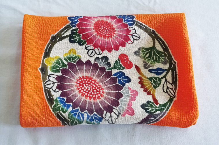 紅型小風呂敷(菊)｜風呂敷 手染め 雑貨 染物 オリジナル 沖縄県 豊見城市(CZ012)