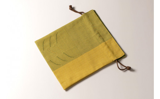 ウージ染め手織りグーシ巾着(AI001)