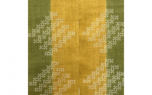 AI039　ウージ染めのれん（ウージの穂畑)