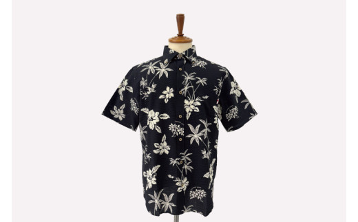 【Coconut Juice】 かりゆしウェア Bring Back Memories (28)【カラー：ブラック、サイズ：L】｜かりゆし 服 衣服 沖縄 かりゆしウェア おきなわ 沖縄県 豊見城市(CB024)