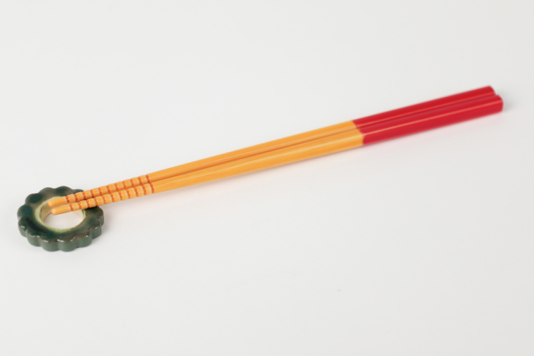 ゴーヤーの箸置き（丸）2個セット｜やちむん 箸置き 箸 はし ゴーヤー 2個 セット 沖縄 沖縄県 豊見城市 送料無料（DD001）