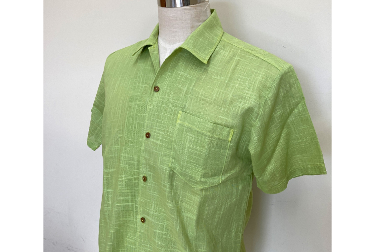 AI042　ウージ染めメンズカジュアルシャツ（綿アロハ半袖-Mサイズ）