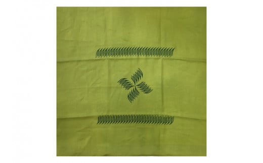 ウージ染め大判風呂敷｜風呂敷 ウージ染め ウージ 染物 テーブルクロス さとうきび 沖縄 伝統 沖縄県 豊見城市(AI024)