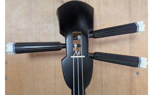 ★選べるレジンバチ★「三線工房ダイキ」チュン材黒 ツヤなし蛇皮二重張り三線セット｜三線 三線工房 沖縄 セット 三線セット バチ レジンバチ 沖縄県 豊見城市(CU007)