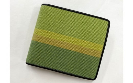 AI016　ウージ染め二つ折り財布