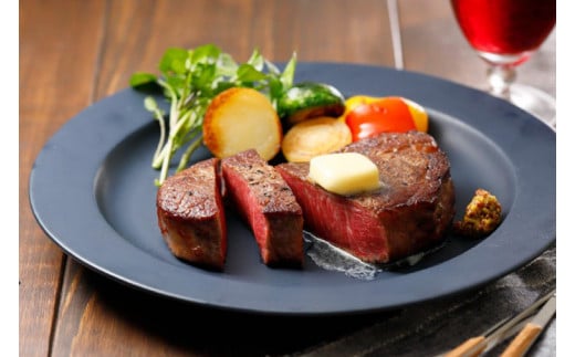 石垣牛・ステーキ肉 ヒレ 360g（約180g×2枚）|肉 お肉 にく 牛肉 ヒレ 石垣牛 ステーキ  沖縄県 豊見城市（AG018-1）