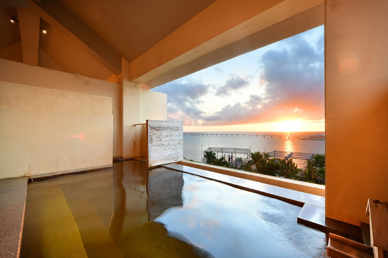 【琉球温泉 瀬長島ホテル】龍神の湯　ペア1組2名様入泉券｜ホテル 瀬長島ホテル ペア 沖縄 旅行 沖縄旅行 琉球温泉 温泉 入泉券 チケット 沖縄県 豊見城市(AF002-1)