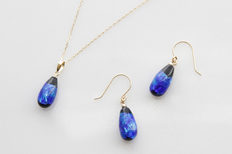 アクセサリー ピアス ペンダント しずくホタルガラス(小)K18セット｜ピアス アクセサリー ペンダント ネックレス ガラス K18 セット ホタルガラス ホワイトデー 贈り物 ギフト 沖縄 沖縄県 豊見城市(AT001)
