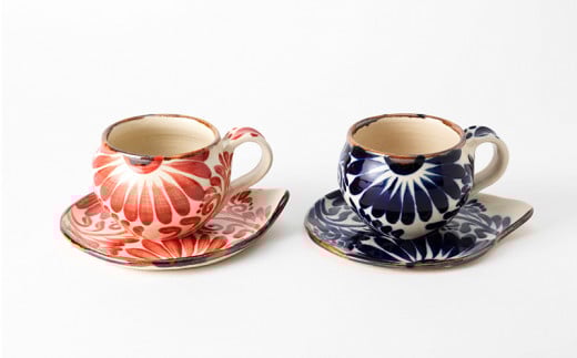 唐草カップ&ソーサー　赤&コバルトブルーセット【尚工房】